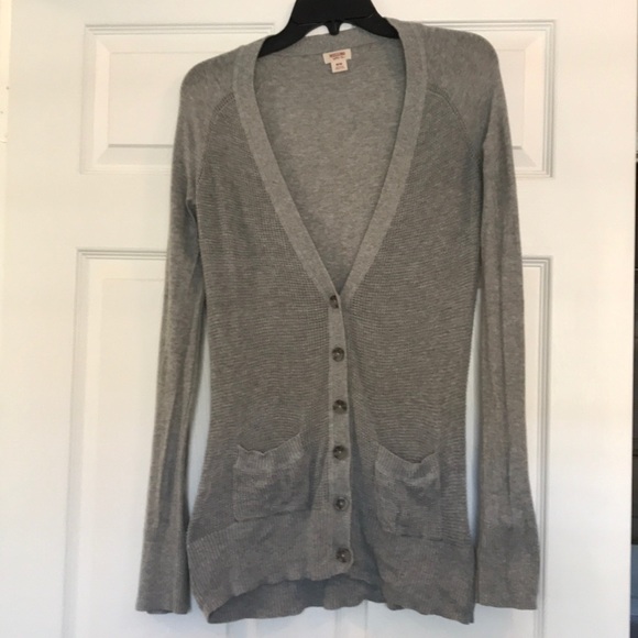 Mossimo Supply Co. Sweaters - Gray cardigan medium Mossimo Supply Co. Sweaters - Gray cardigan medium